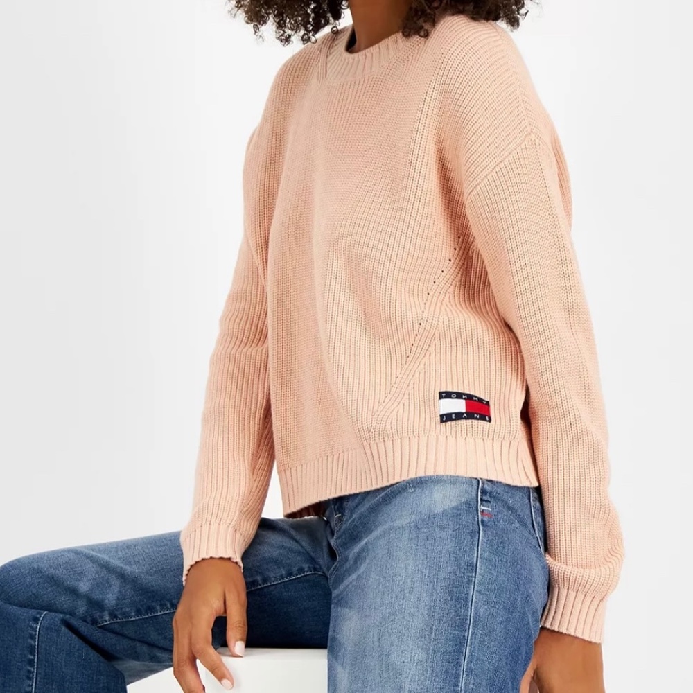 Woman sweater